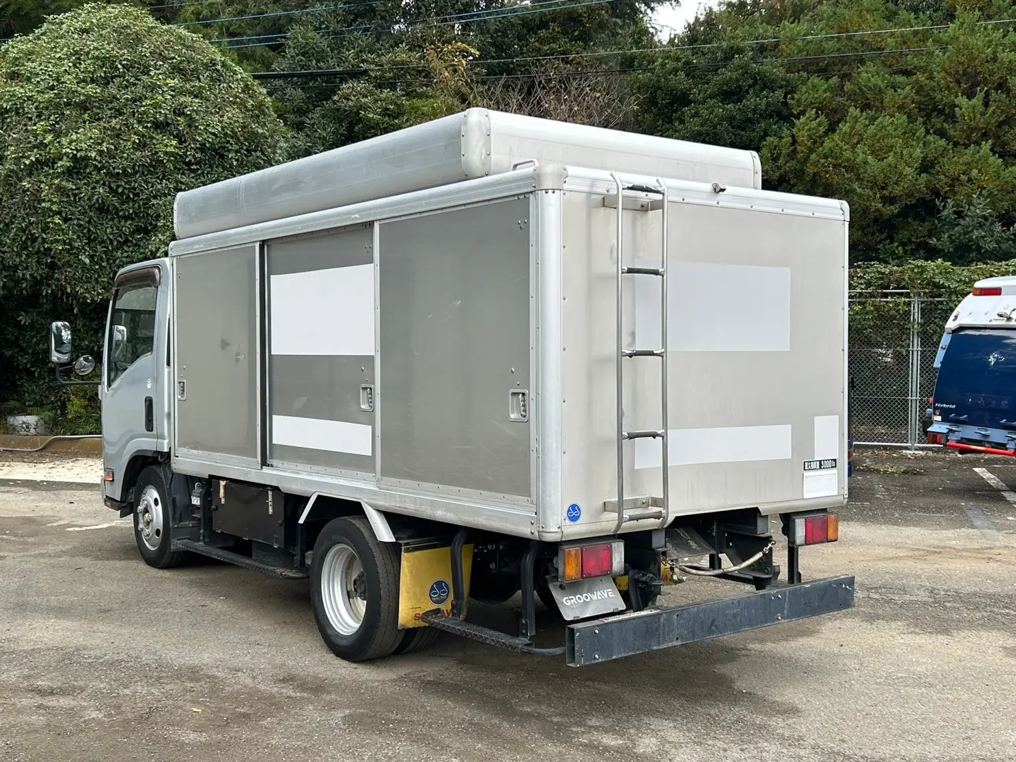 いすゞ エルフ ボトルカー （平成26年05月）TKG-NMR85N | 中古