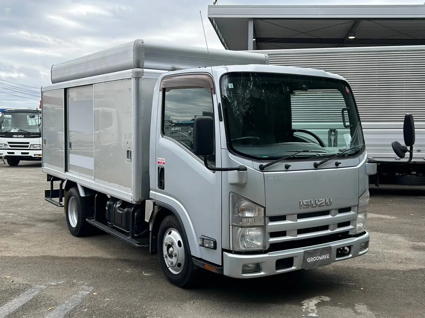 いすゞ エルフ ボトルカー （平成26年05月）TKG-NMR85N | 中古トラック 