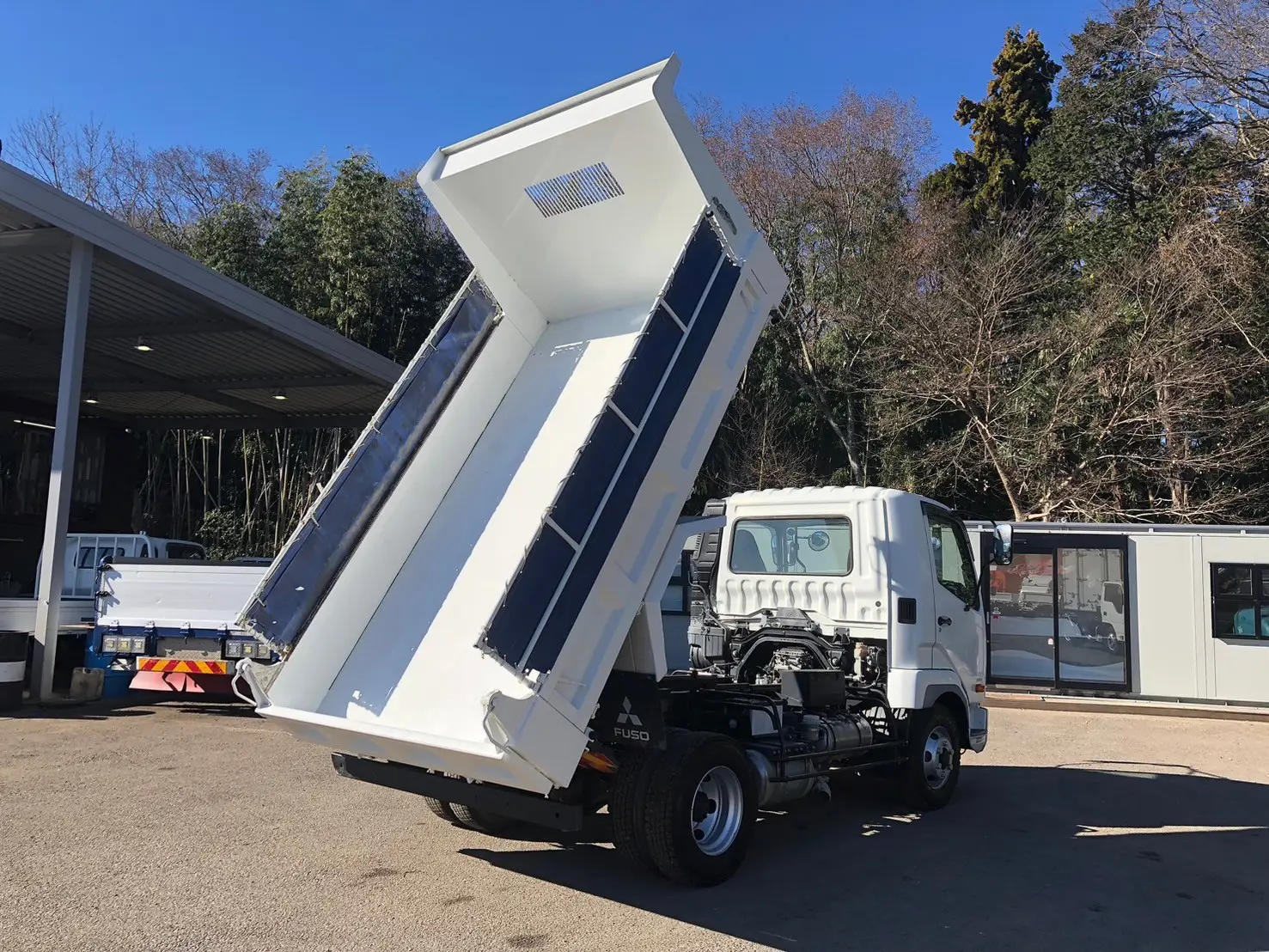 三菱ふそう ファイター 4tダンプ （令和元年08月）2KG-FK71F