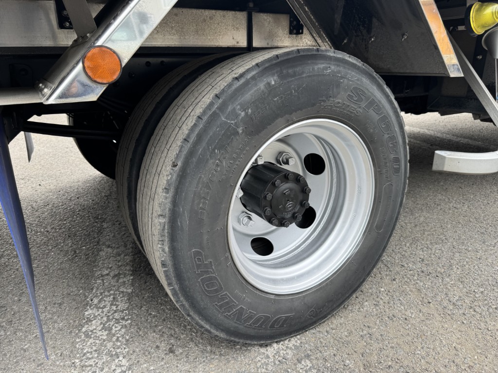 車両写真