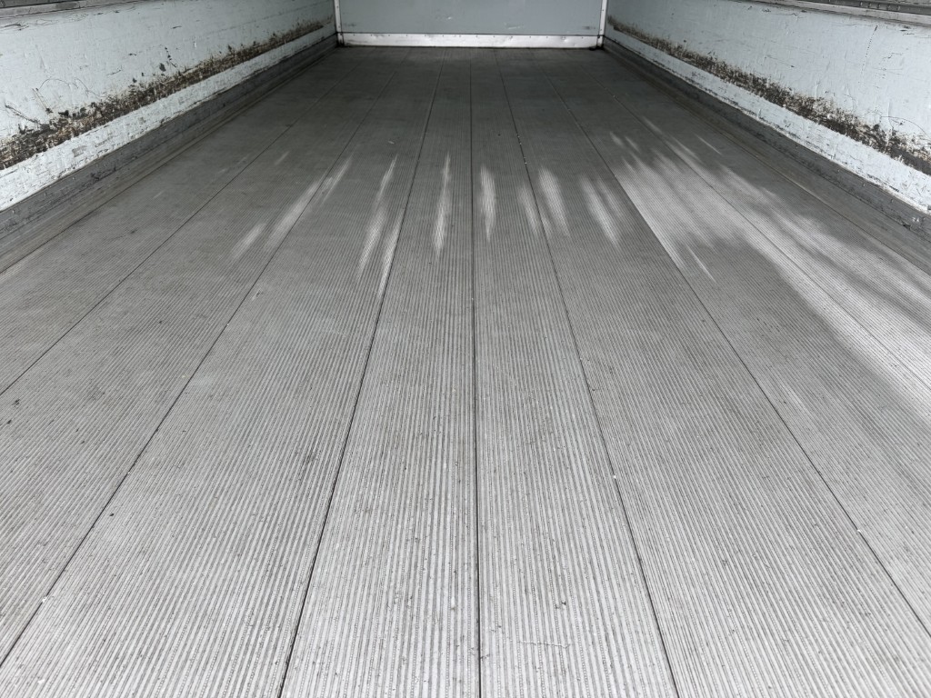 車両写真