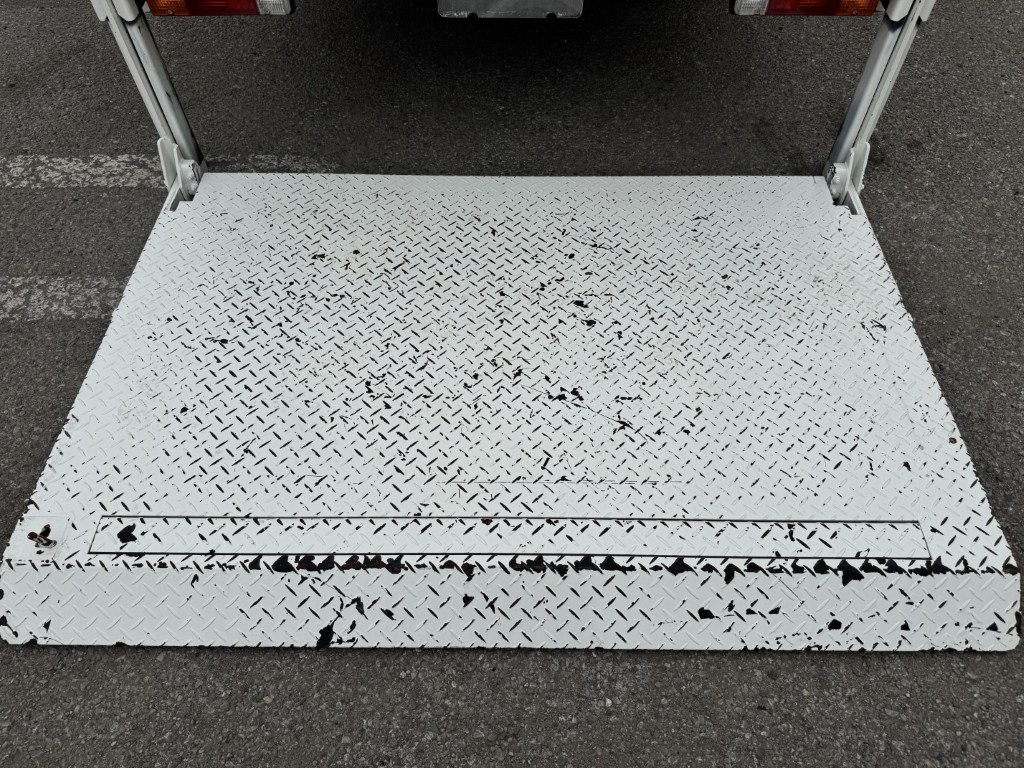 車両写真
