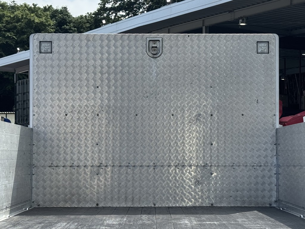 車両写真