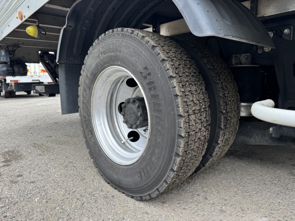 車両写真