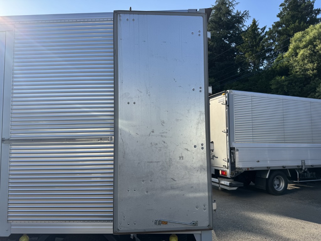 車両写真