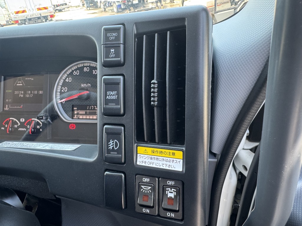 車両写真