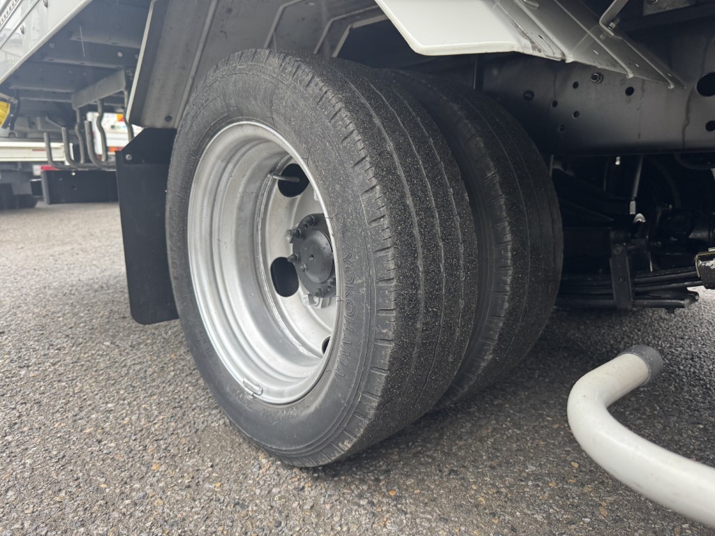 車両写真