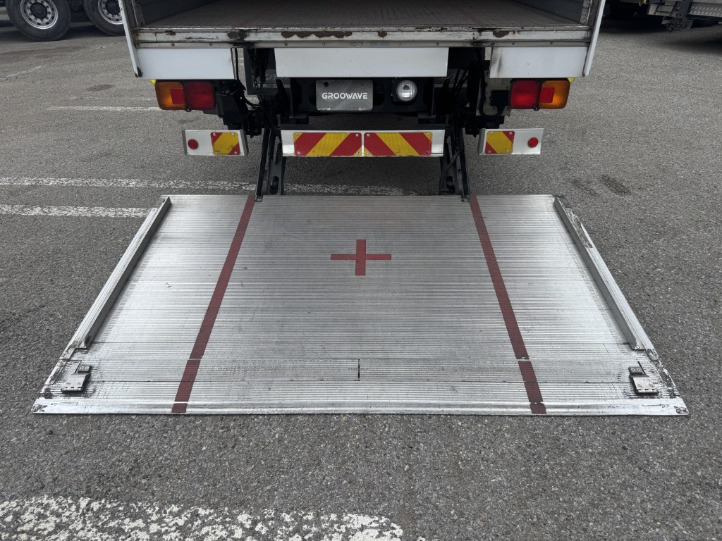 車両写真
