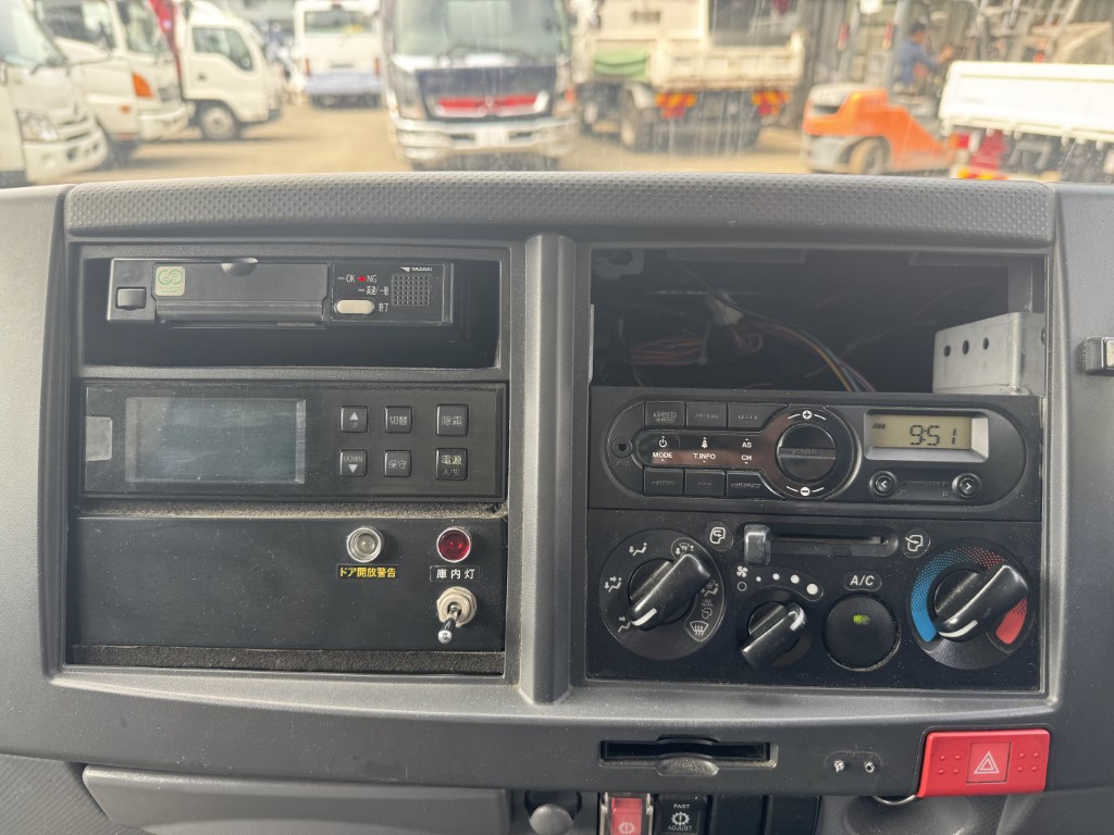 車両写真