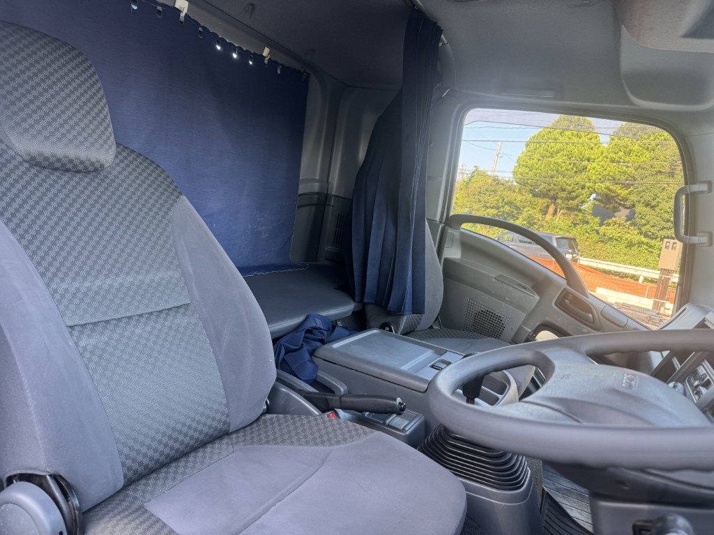 車両写真