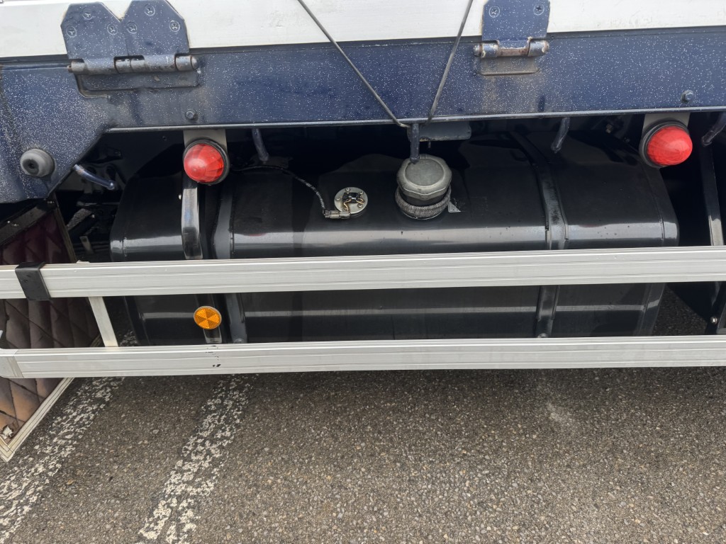 車両写真