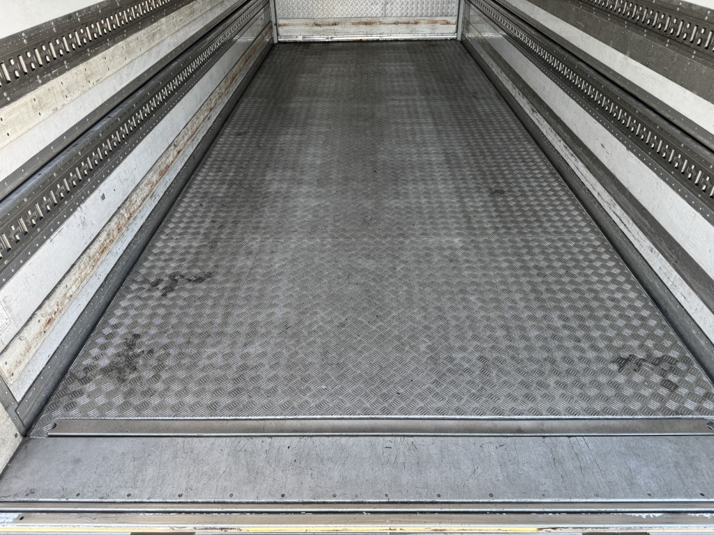 車両写真