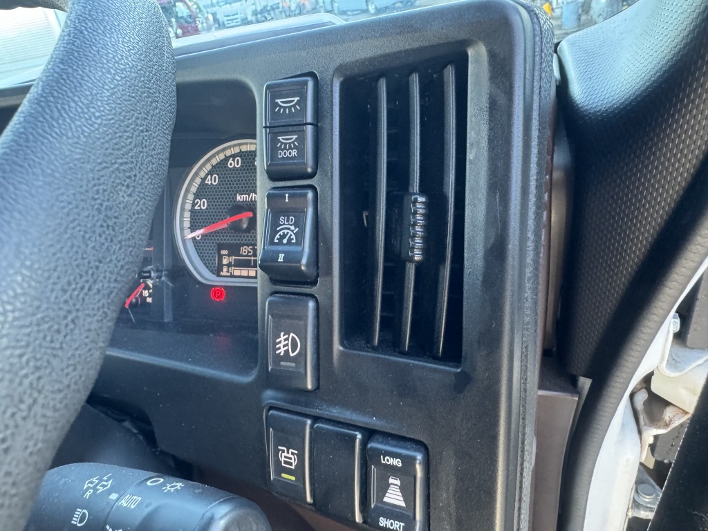 車両写真