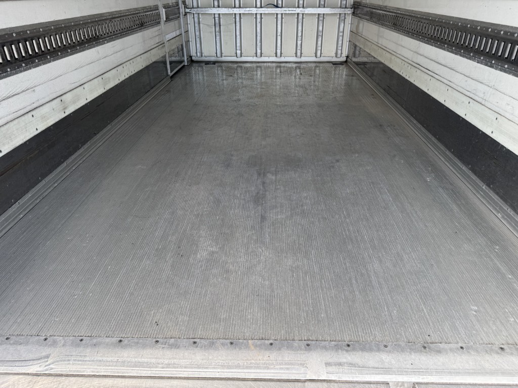 車両写真