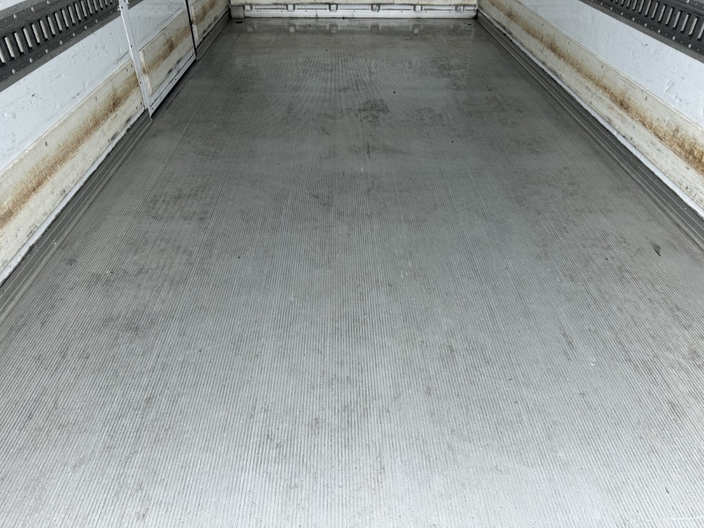 車両写真