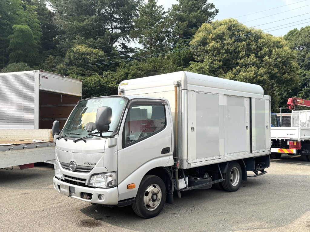 車両写真