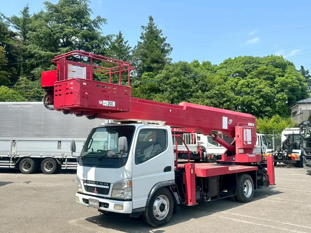 高所作業車