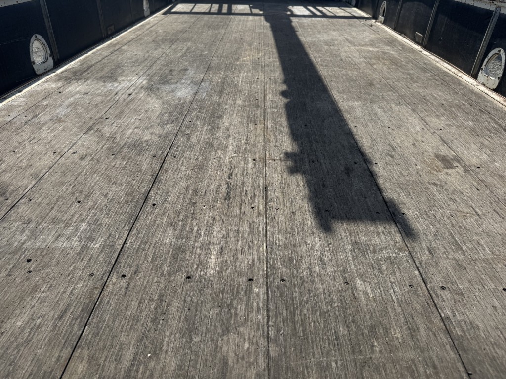 車両写真