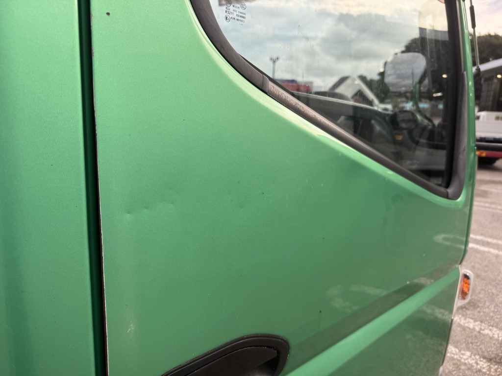 車両写真