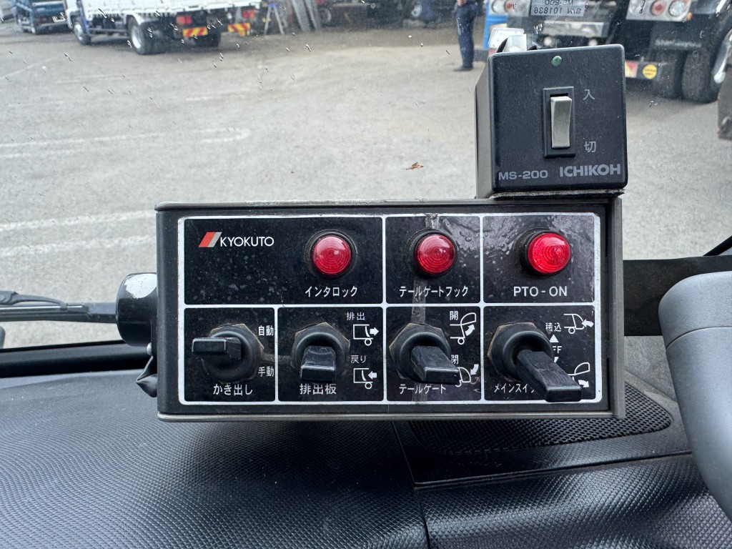 車両写真