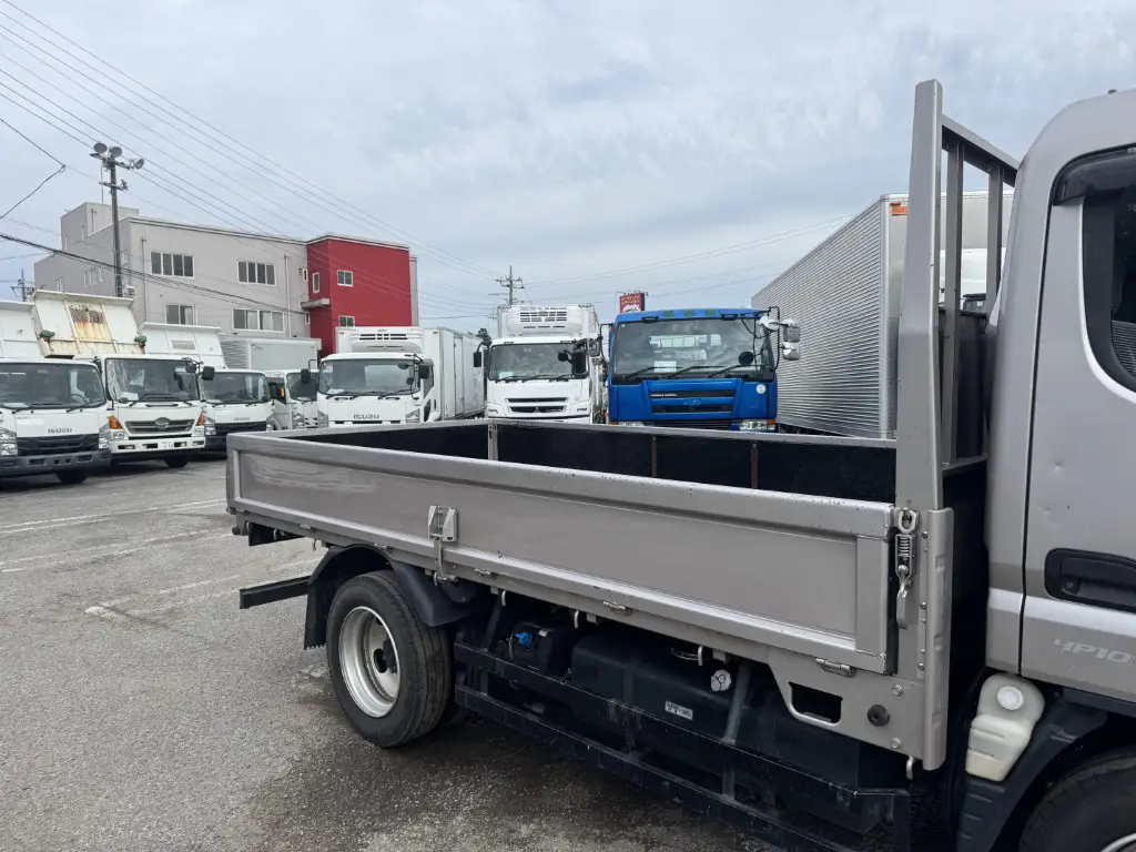 三菱ふそうキャンター2PG-FEAV0