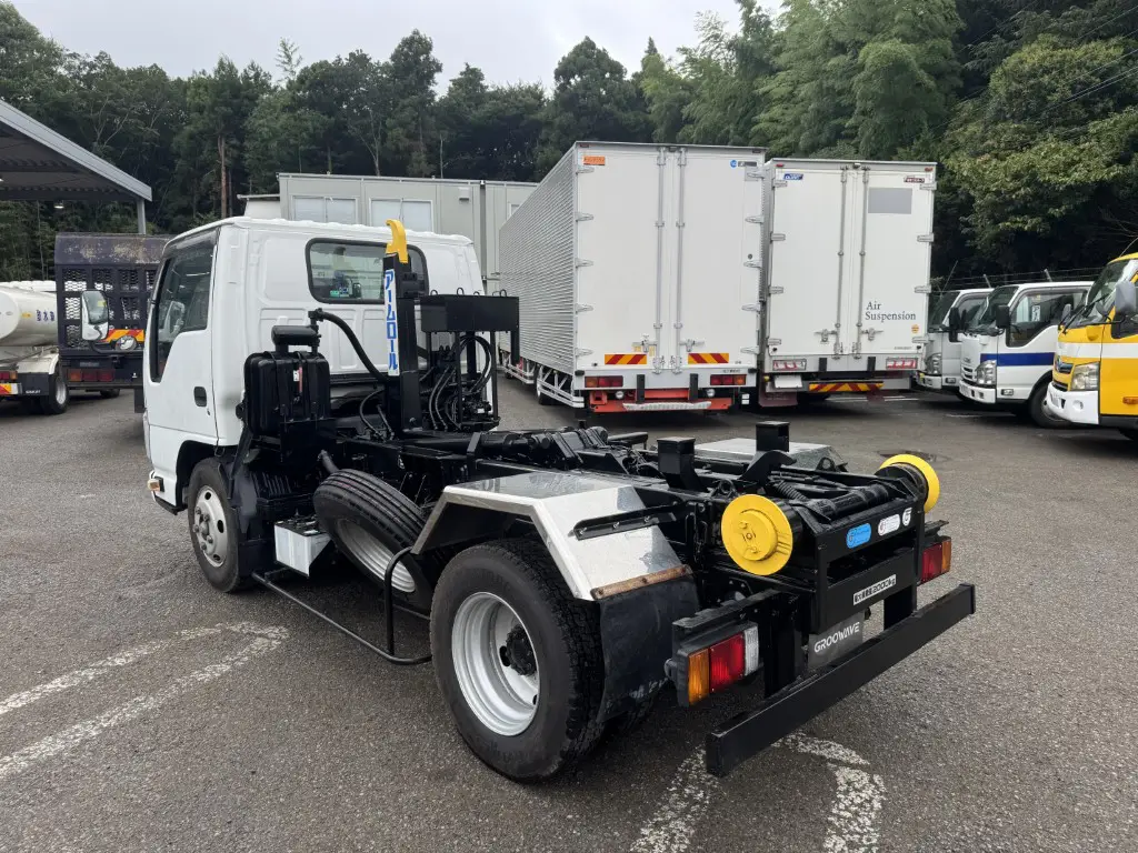 アームロール車