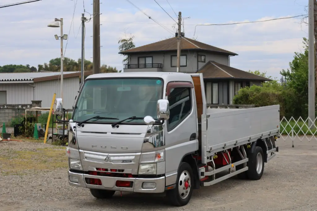 エルフとキャンターどっちがいい？違いと選び方を解説！ 中古トラック