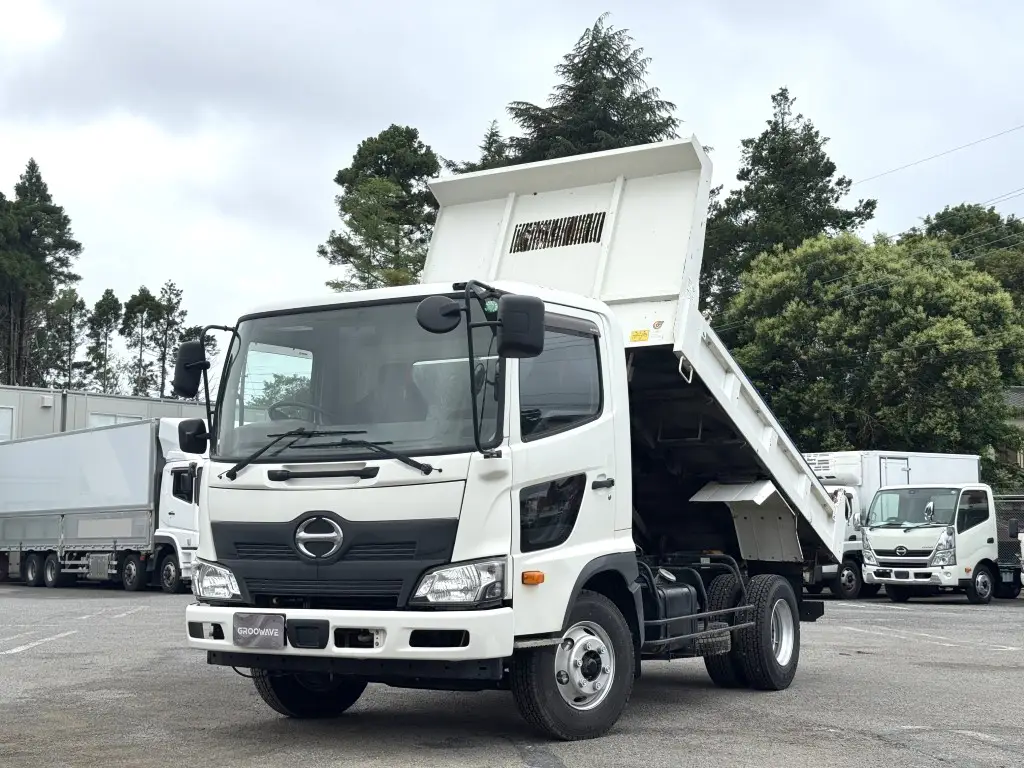 ダンプカーとは？種類や特徴をわかりやすく解説｜サイズ別の違いも紹介 中古トラック
