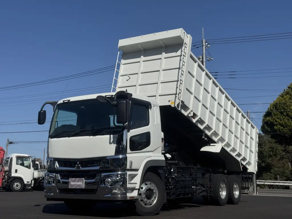ダンプカーとは？種類や特徴をわかりやすく解説｜サイズ別の違いも紹介 中古トラック