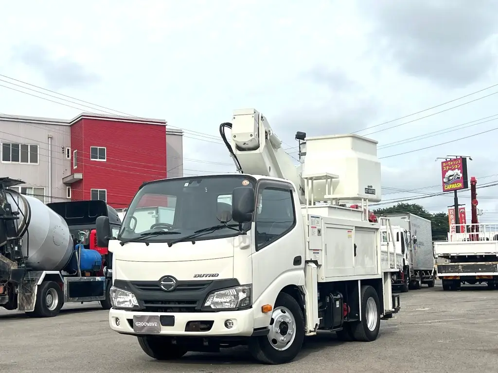 高所作業車