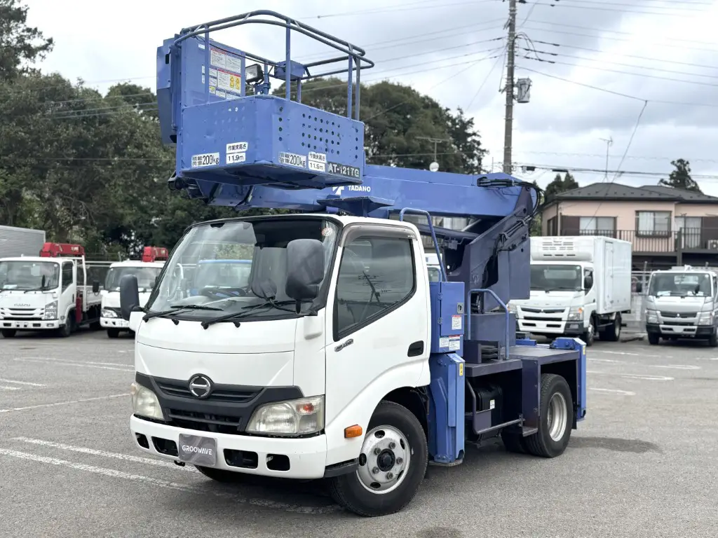 高所作業車
